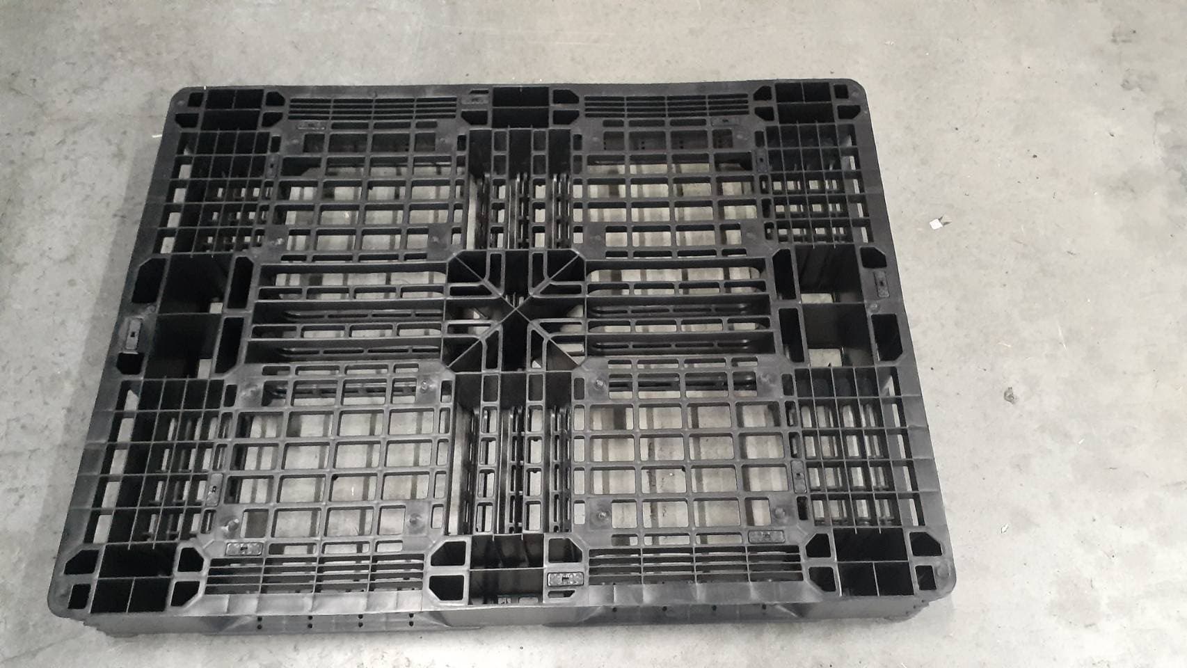 中古 プラスチックパレット 画像1