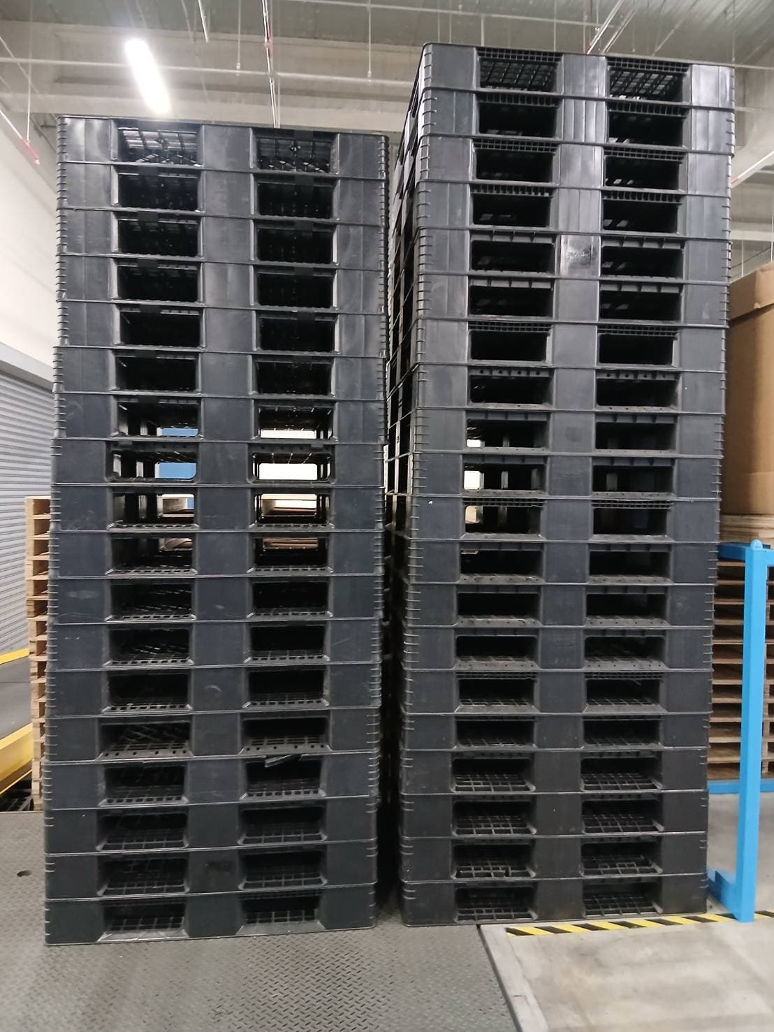 中古 プラスチックパレット 画像1