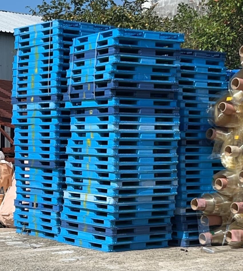 中古 プラスチックパレット